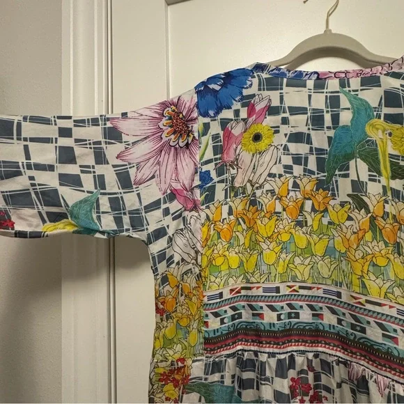 Johnny Was Theda Floral Tunic 100% SILK BOHO Chic Flowy Blouse Medium - Picture 9 of 10